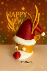 Noel Şapkalı Geyik – Dekoratif Yılbaşı Masaüstü Figür