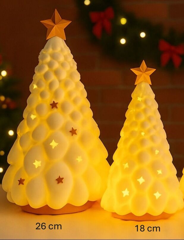 Beyaz Çam Ağacı Büyük Boy – Dekoratif Yılbaşı Masaüstü Süs